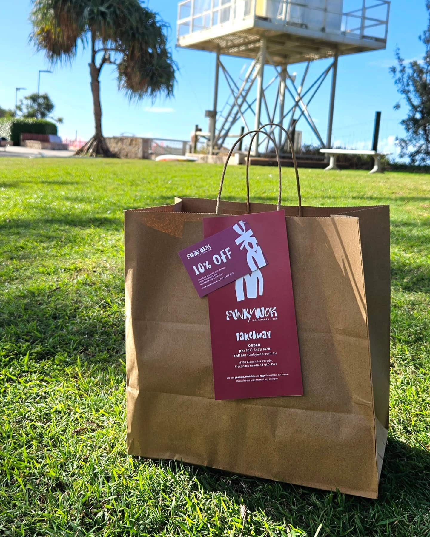 Takeaway on Alexandra Headland beach